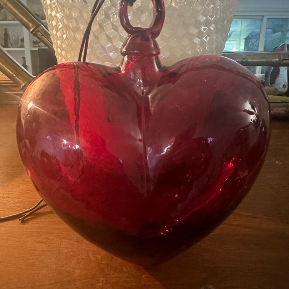 Other - ♥️ HUGE art glass heart